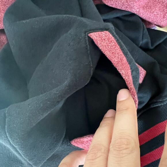 Marvel Deadpool Varsity Men’s Jacket Black Red Snap-Front Size M/L - Picture 9 of 11